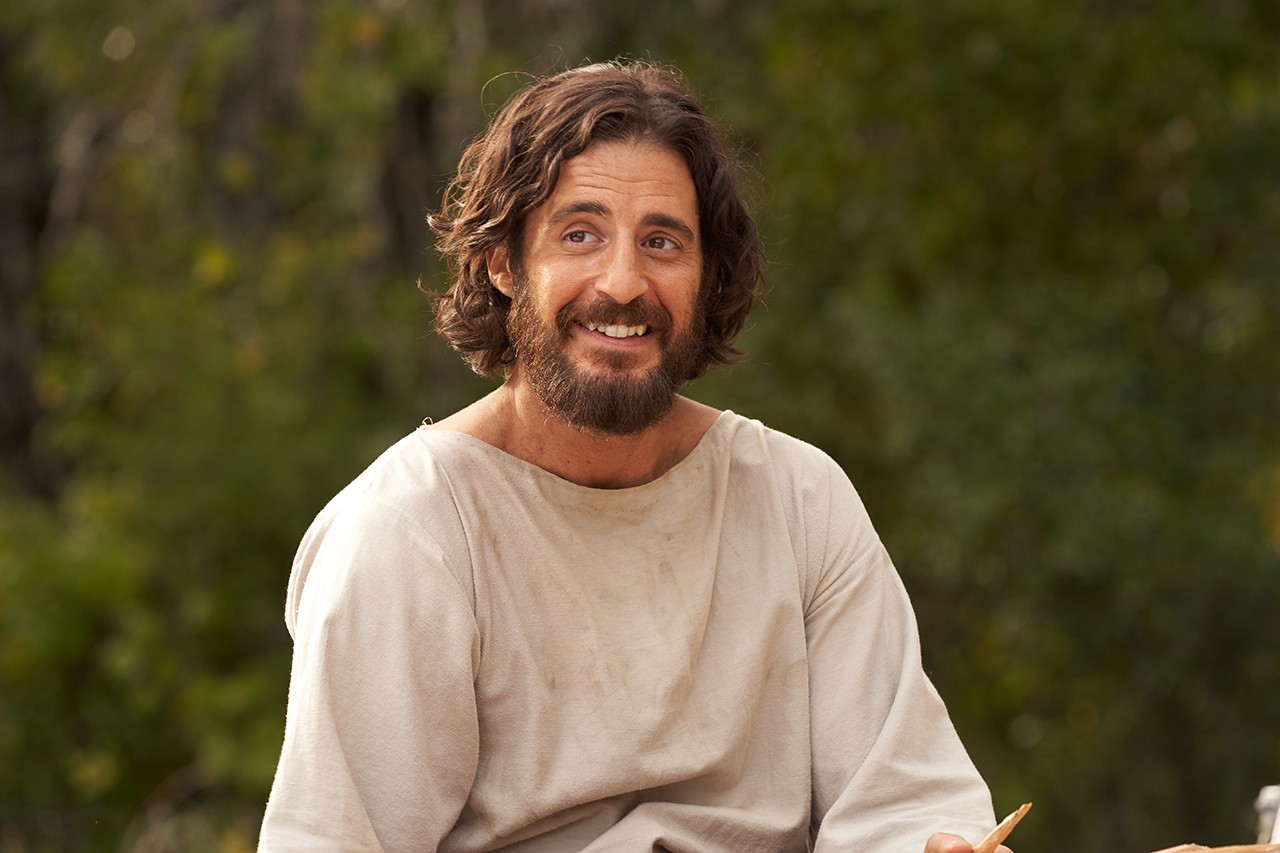 Smiling Jesus – Flourishing @ Life, image size:1280x853